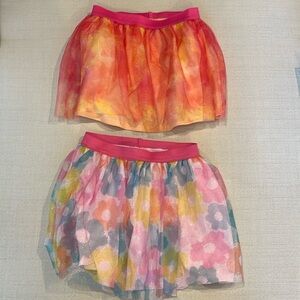 2 Tutu skirts Minnie & Paw Patrol size 4T